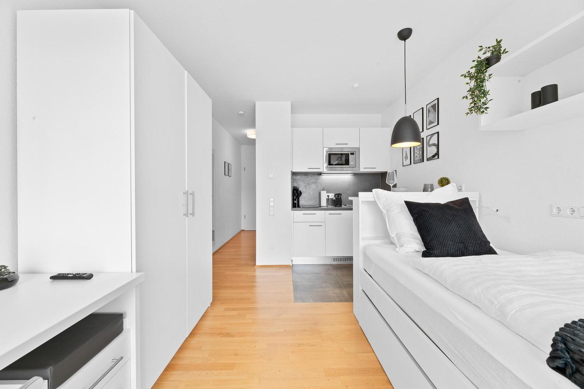 Modern, Zentral, Homeoffice, Netflix Pforzheim Bagian luar foto
