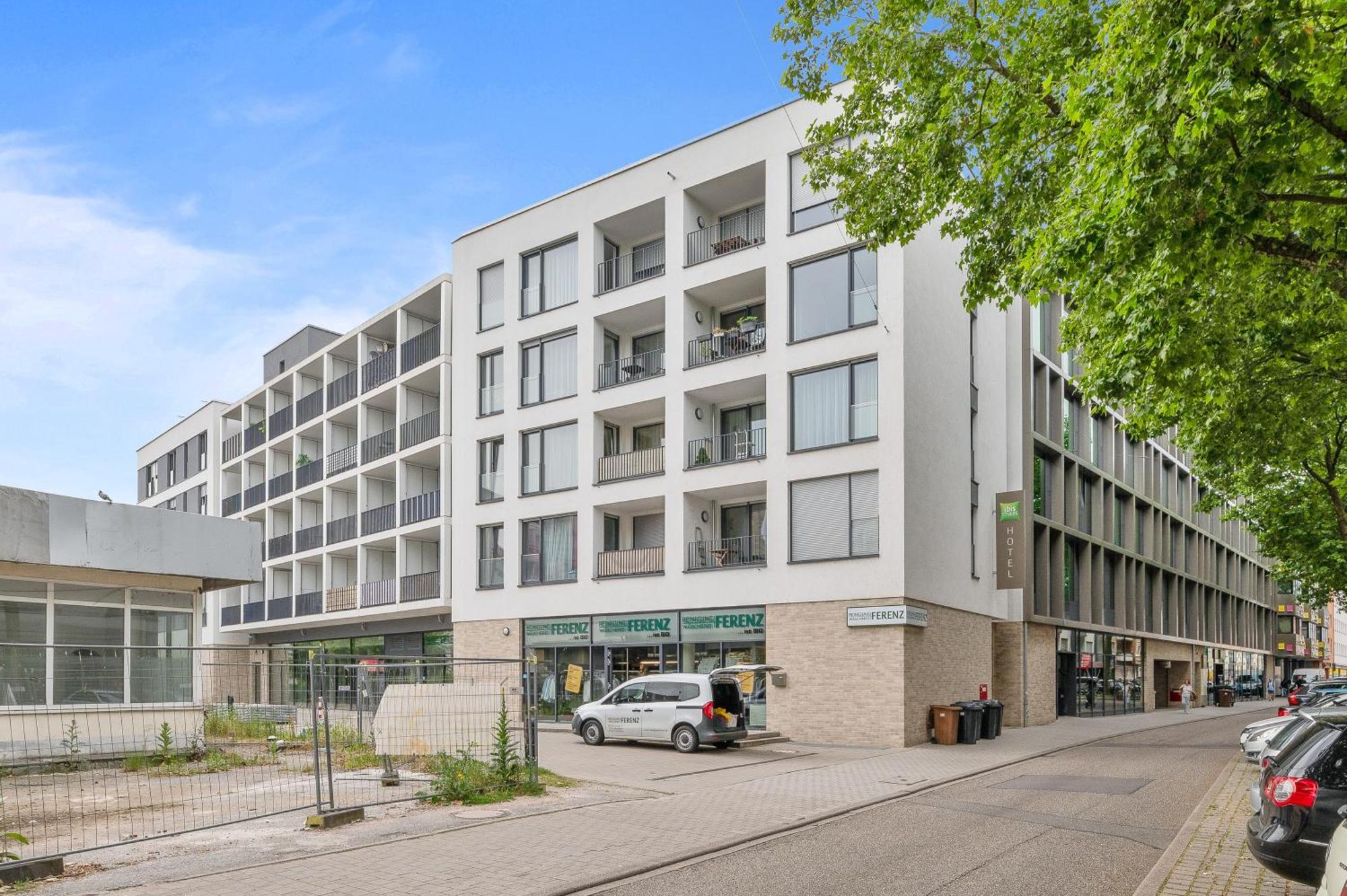 Modern, Zentral, Homeoffice, Netflix Pforzheim Bagian luar foto